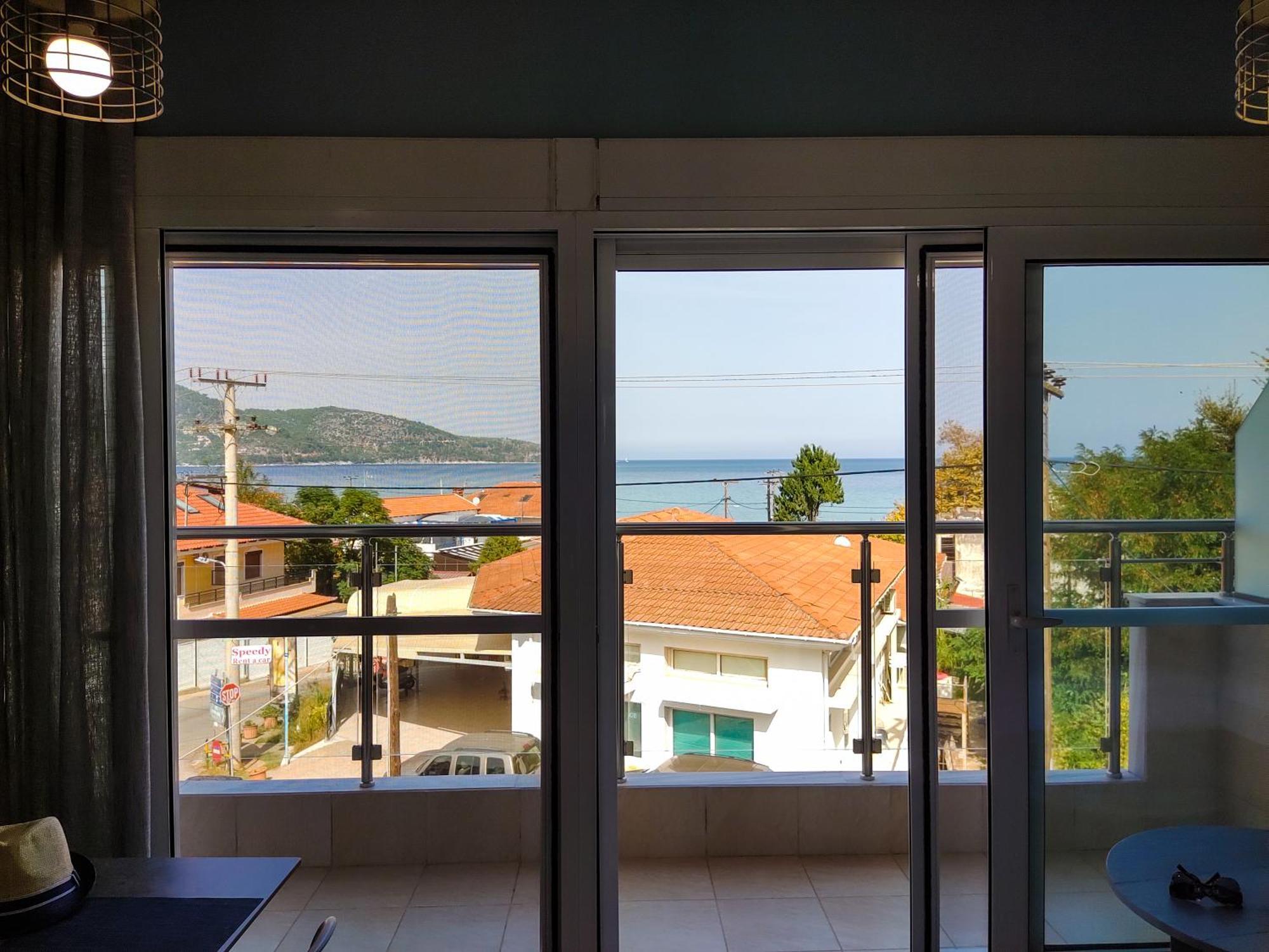 Celeste Deluxe Apartments Скала-Потамьяс Номер фото